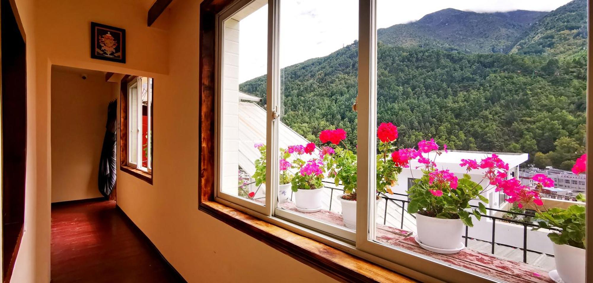 Kangding Guozhuang Nan Wu Hao Boutique Inn Экстерьер фото