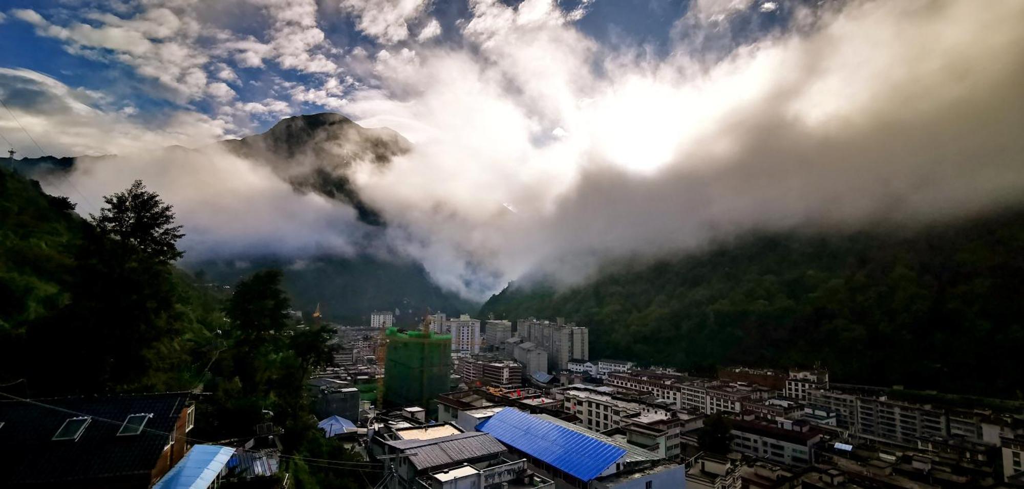 Kangding Guozhuang Nan Wu Hao Boutique Inn Экстерьер фото