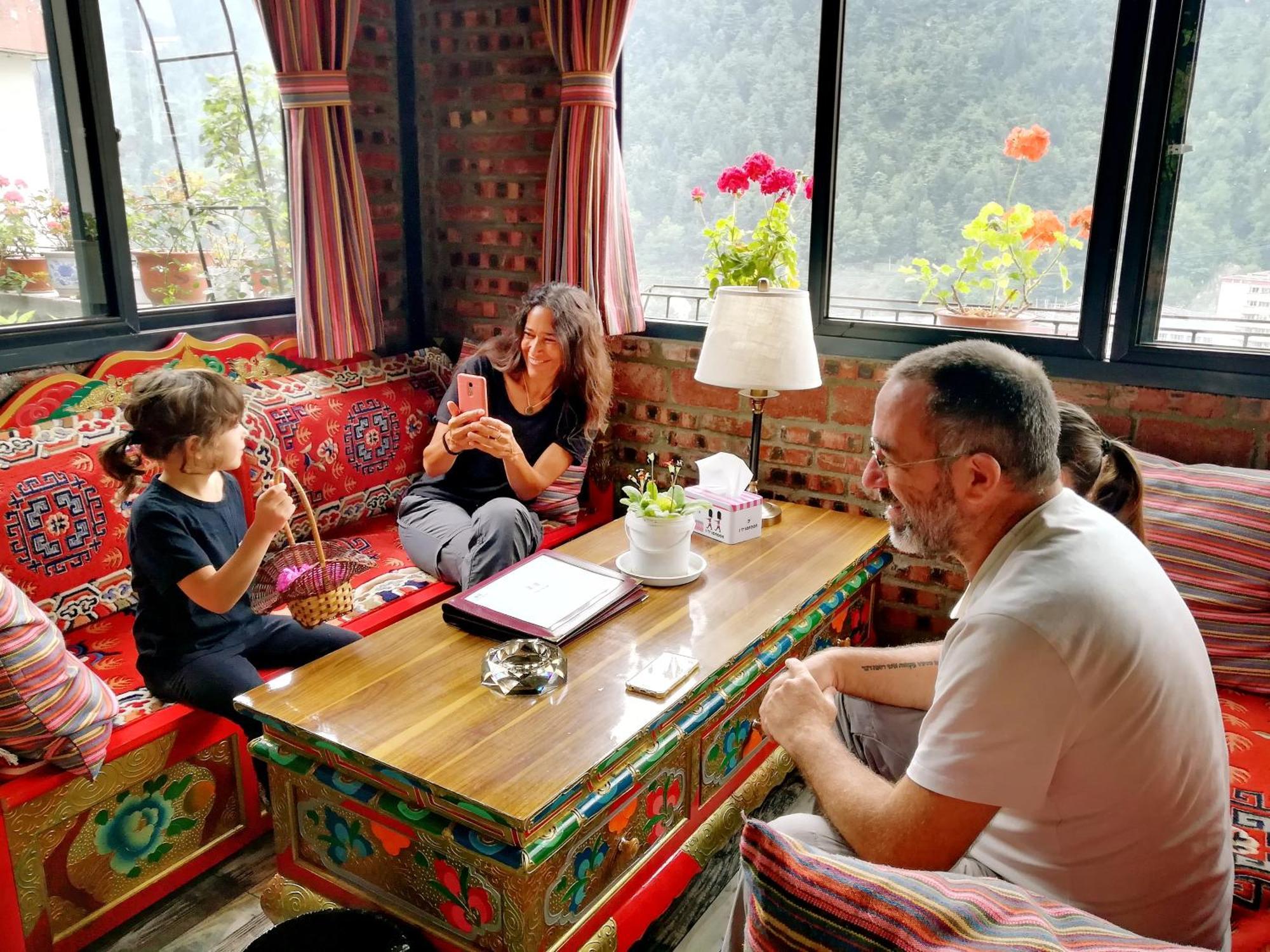 Kangding Guozhuang Nan Wu Hao Boutique Inn Экстерьер фото